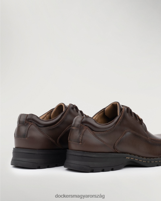 Dockers férfiak megbízott oxford cipő P840P1028 cipő erős barnulás