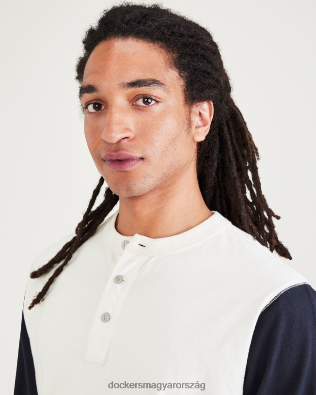 Dockers férfiak henley, normál szabású P840P696 ruházat kócsag - fehér