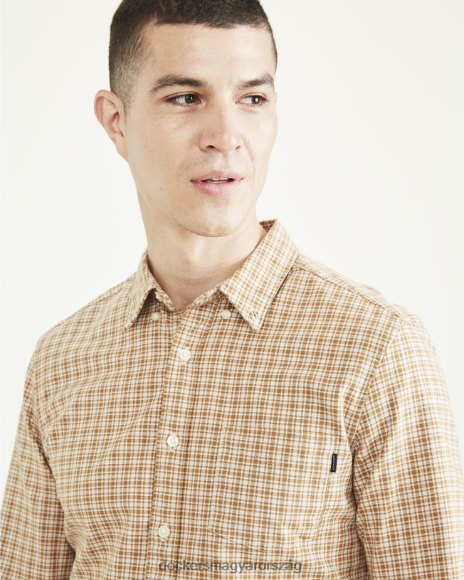 Dockers férfiak sztreccs oxford ing, vékony szabású P840P689 ruházat petaluma sahara khaki