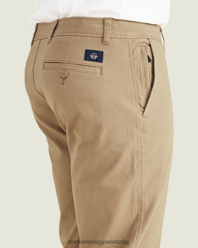 Dockers férfiak Ultimate chinos, sportos fitt (nagy és magas) P840P466 ruházat új brit khaki