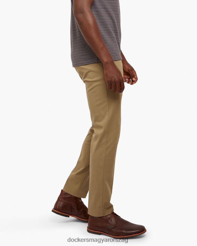 Dockers férfiak city ​​tech nadrág, vékony szabású P840P22 ruházat új brit khaki