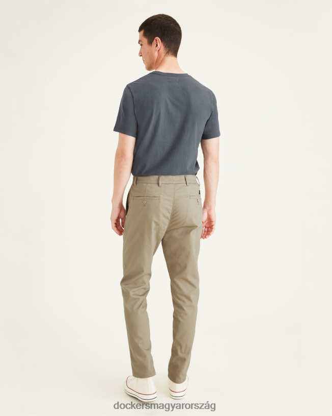 Dockers férfiak eredeti chinos, egyenes kúpos fazon P840P714 ruházat fa farkas - cser