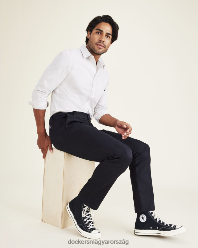 Dockers férfiak eredeti chinos, vékony szabású P840P274 ruházat gyönyörű fekete