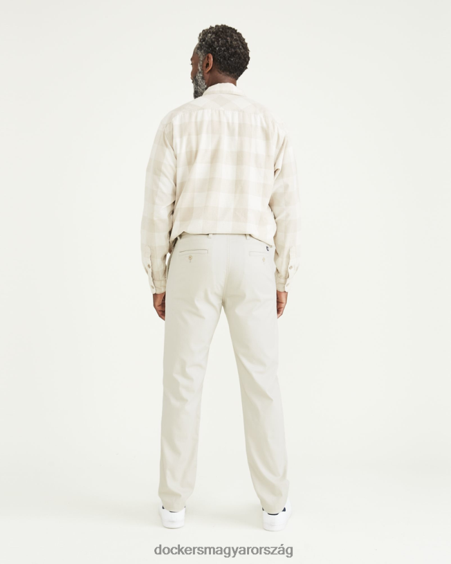 Dockers férfiak eredeti chinos, vékony szabású P840P738 ruházat szaharai khaki