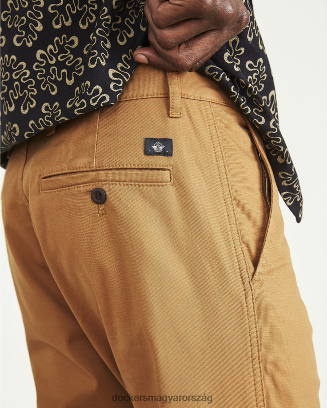 Dockers férfiak eredeti chinos, vékony szabású P840P739 ruházat sötét gyömbér - barna