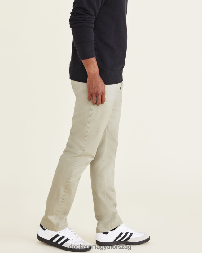 Dockers férfiak eredeti chinos, vékony szabású P840P779 ruházat ezüst