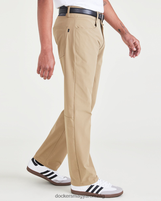 Dockers férfiak farmer szabású, egyenes szabású P840P268 ruházat új brit khaki