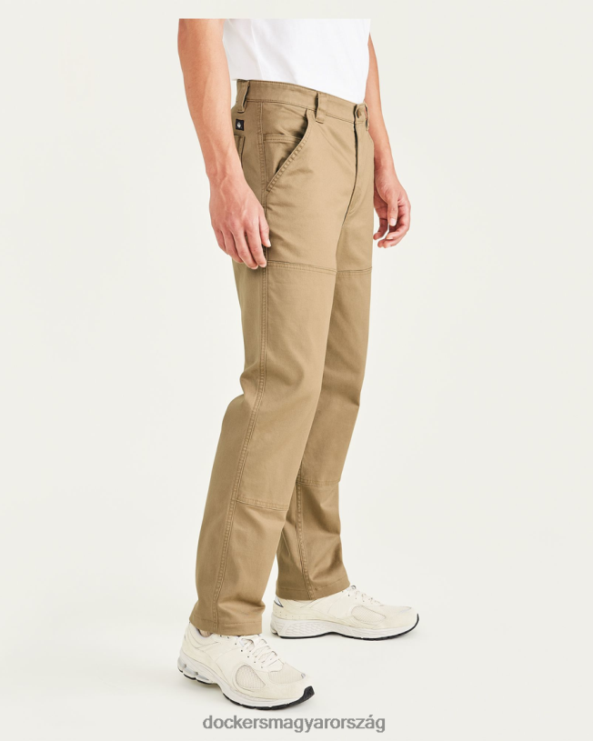 Dockers férfiak használati nadrág, egyenes szabású P840P715 ruházat vidra - barna