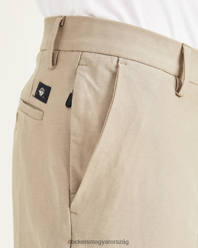 Dockers férfiak kényelmes kötött nadrág, vékony szabású P840P859 ruházat fa farkas - cser