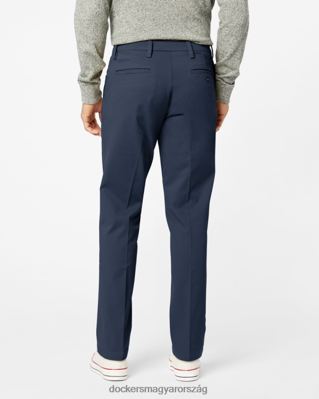 Dockers férfiak munkanapi khakis, egyenes szabású P840P26 ruházat sötétkék