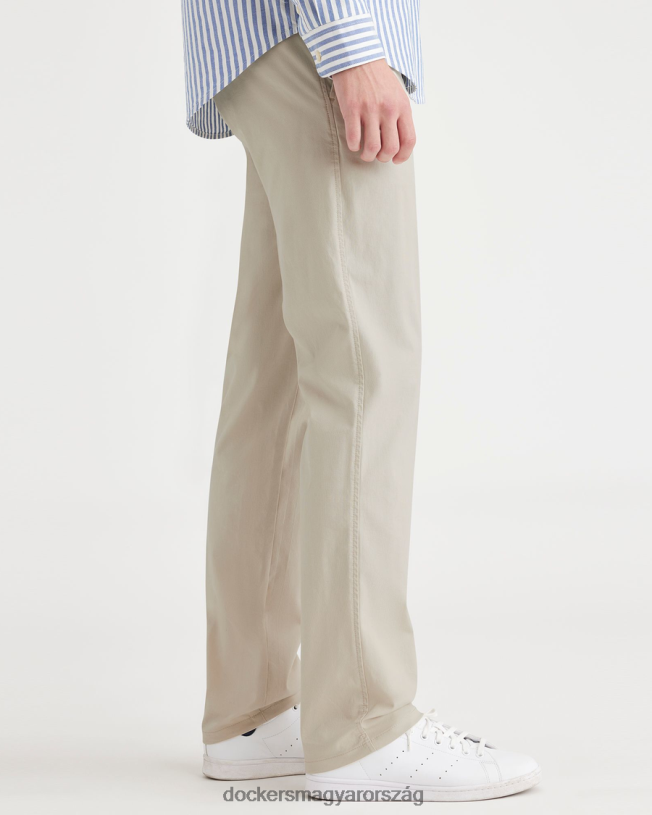 Dockers férfiak végső csinos, karcsú szabás P840P39 ruházat szaharai khaki