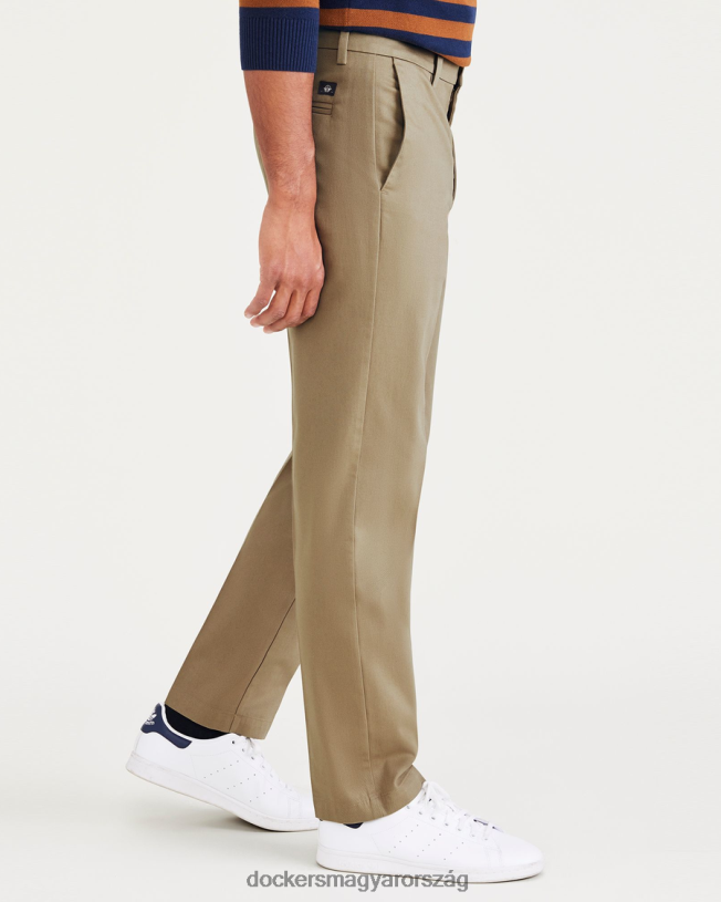 Dockers férfiak vasmentes khakik, egyenes szabású foltvédővel P840P50 ruházat új brit khaki