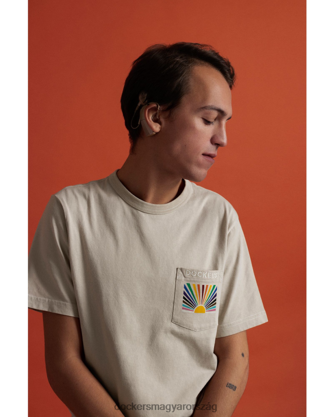 Dockers férfiak büszke zsebpóló P840P441 ruházat szivárvány hullám