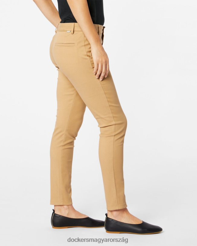 Dockers nők hétvégi csinos, vékony szabású P840P1322 ruházat föld taupe - barna
